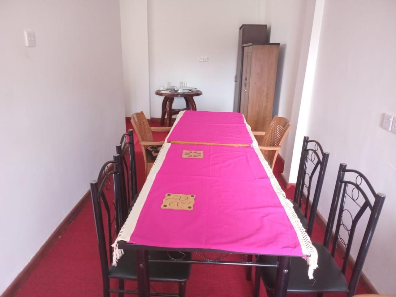 Frosty Heaven Guest House Nuwara Eliya Ngoại thất bức ảnh