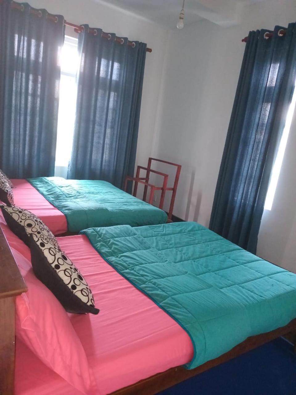 Frosty Heaven Guest House Nuwara Eliya Ngoại thất bức ảnh